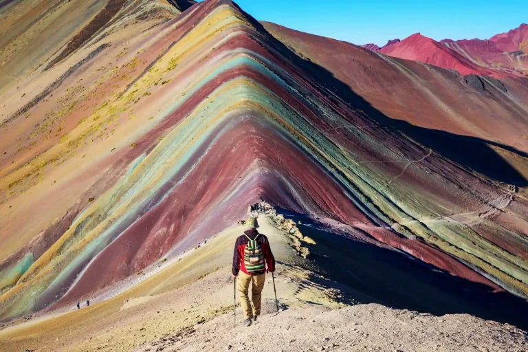 Montaña de Colores con Transporte Privado