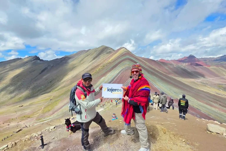 Tour Montaña de Colores