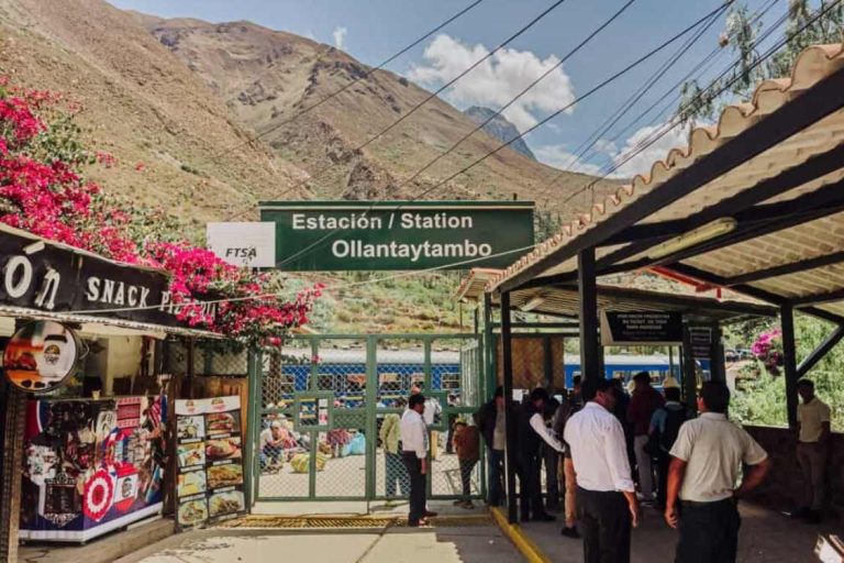 Taxi de Cusco a Ollantaytambo: La forma más cómoda y segura de llegar al Valle Sagrado